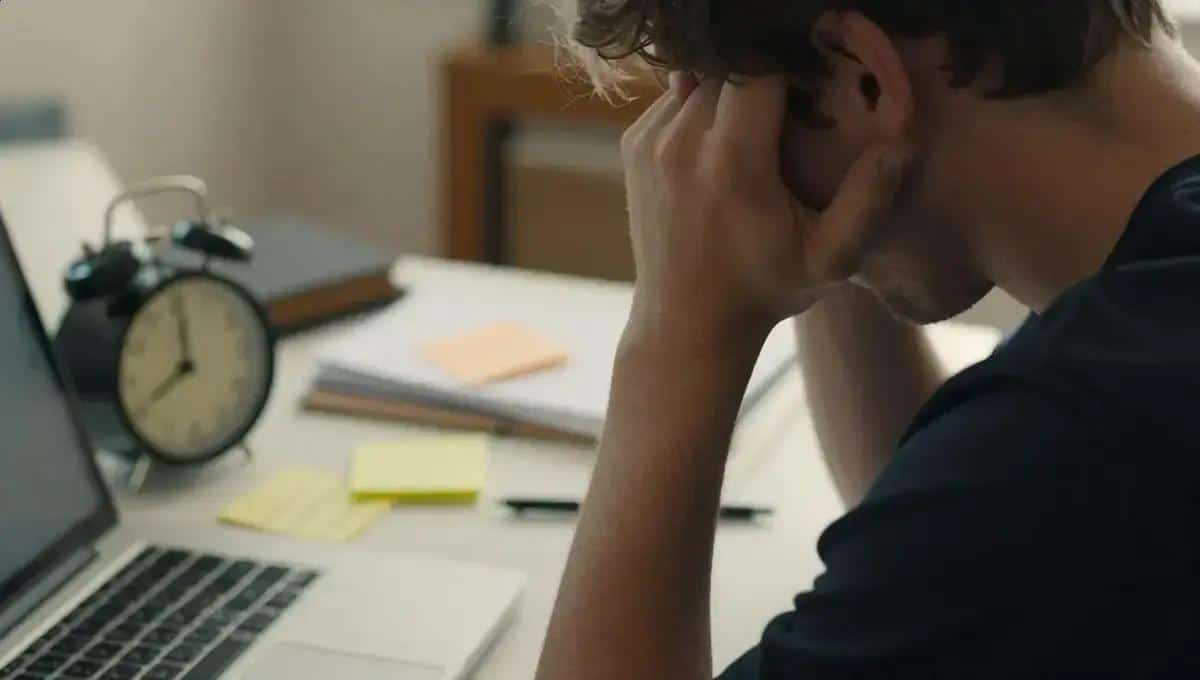 Por que procrastinamos tarefas importantes: 7 passos práticos para agir hoje